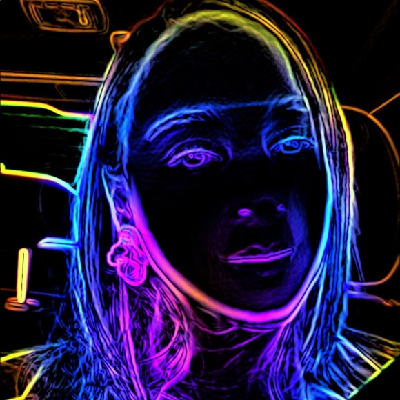 Meet your Posher, Magdalena - Picture 1 of 1